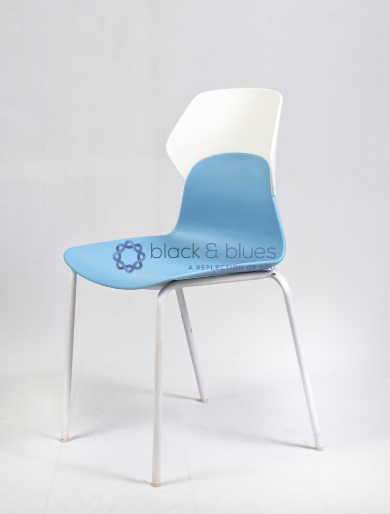 DIOR CAFETERIA CHAIR